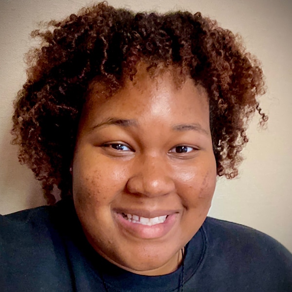 Ariyana Reed Headshot 600x600