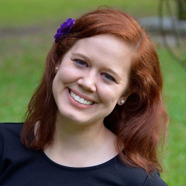 Kayln Hepting Stephens Headshot 600x600