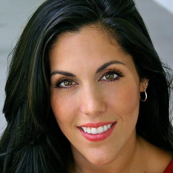 Micahdesonier 600x600