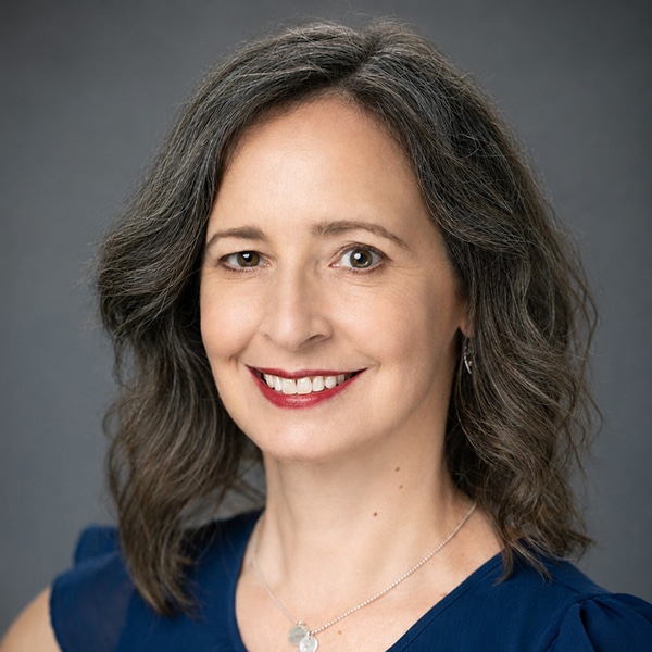 Trina Beck Headshot 600x600