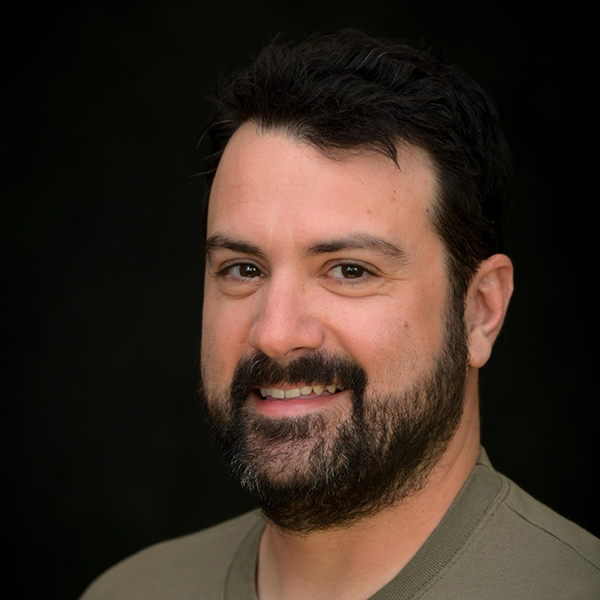 Luke Sirinides Headshot 600x600